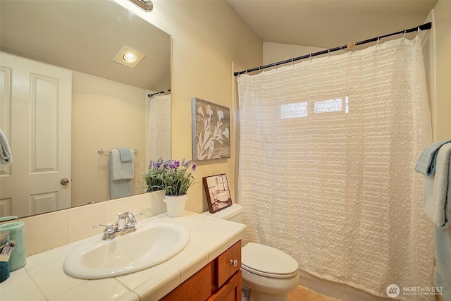 2509NE 125th St, Seattle, WA 98125 - bathroom with vanity, toilet, and curtained shower