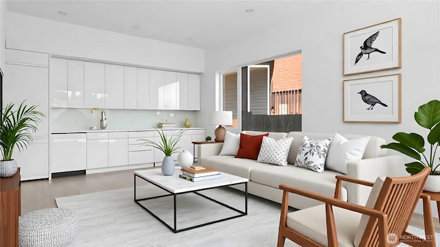 1114 26th Ave Unit B, Seattle, WA 98122 - living area featuring light wood-type flooring