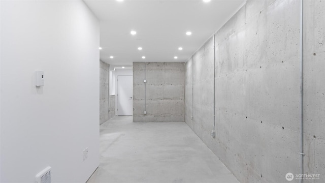 1112 26th Ave Unit A, Seattle, WA 98122 - corridor featuring recessed lighting and finished concrete floors