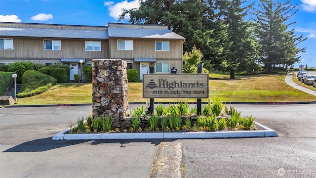 1506 N Defiance St Unit R205, Tacoma, WA 98406 - view of community sign