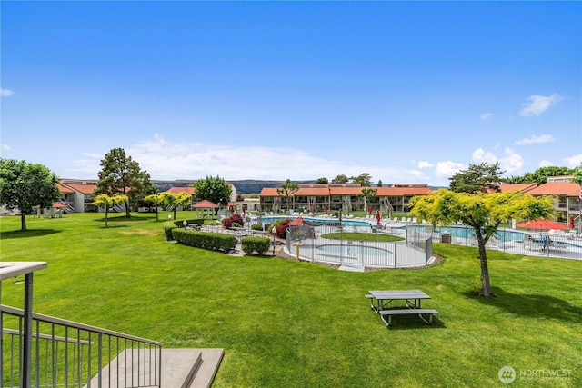 8903 Crescent Bar Rd NW Unit 18, Quincy, WA 98848 - view of home's community with a pool