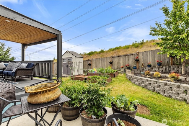 5418 Bennett Ave SE, Auburn, WA 98092 - fenced backyard featuring a vegetable garden