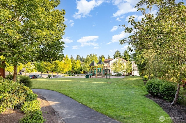 22326 35th Dr SE, Bothell, WA 98021 - view of community featuring a yard