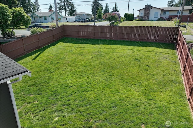 109 77th Pl SW, Everett, WA 98203 - view of yard with a residential view