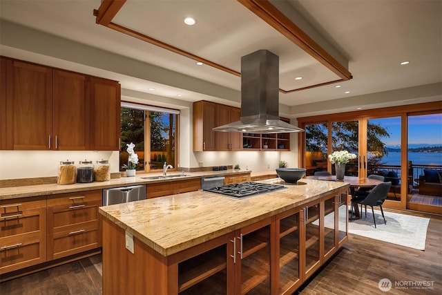 1104 Lakeside Ave S, Seattle, WA 98144 - kitchen featuring island range hood, stainless steel appliances, recessed lighting, dark wood-type flooring, and a center island