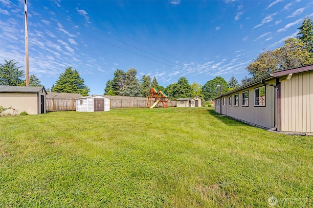 10610-10608 109th St SW, Lakewood, WA 98498 - view of yard featuring a playground