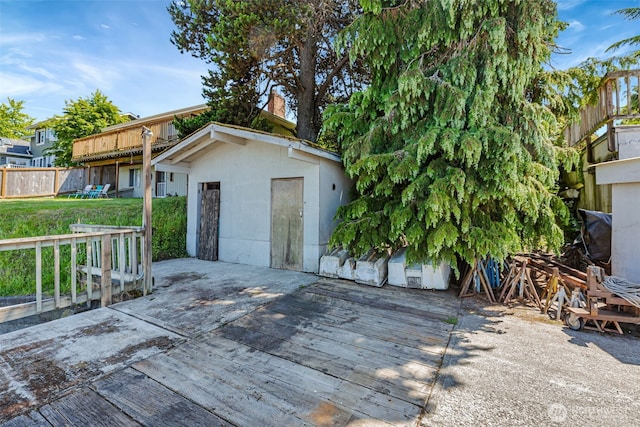1954 NE Grandview Blvd, Keyport, WA 98345 - wooden deck with a lawn