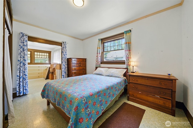507 S 3rd St, Dayton, WA 99328 - carpeted bedroom with crown molding