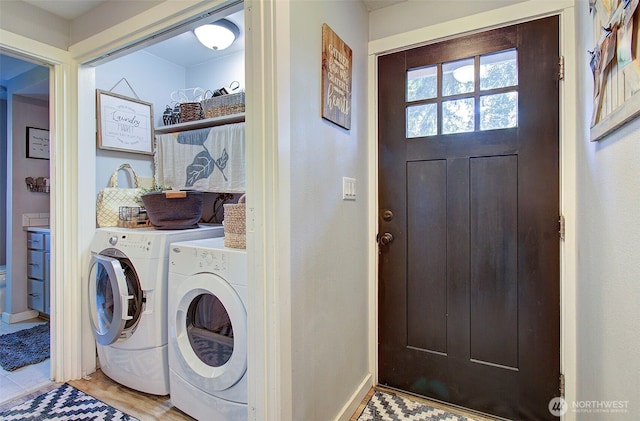 10012 NE 39th St, Vancouver, WA 98662 - laundry area featuring washing machine and dryer and baseboards