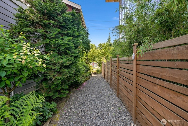 1605 Donovan Ave, Bellingham, WA 98225 - view of yard