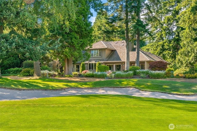 5419 Quail Run, Blaine, WA 98230 - view of front of house featuring a front yard and stucco siding