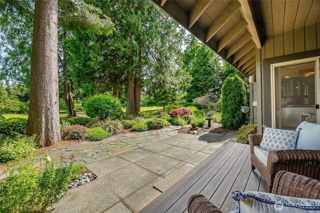 5419 Quail Run, Blaine, WA 98230 - view of patio / terrace with view of wooded area
