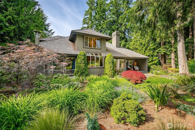 5419 Quail Run, Blaine, WA 98230 - view of front of house featuring a chimney