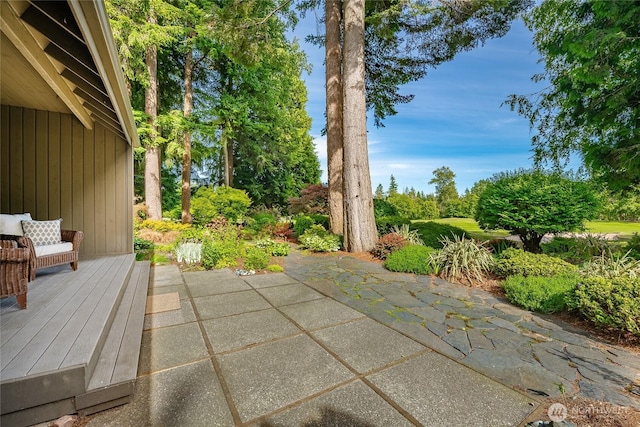 5419 Quail Run, Blaine, WA 98230 - view of patio featuring view of wooded area