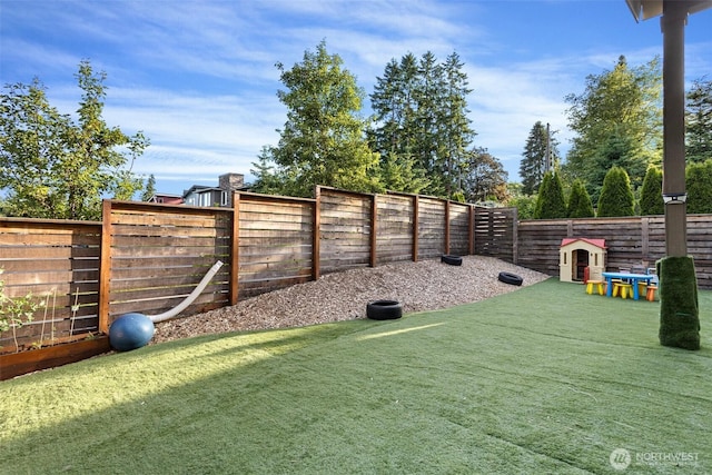 13695 NE 100th Ct, Kirkland, WA 98033 - view of fenced backyard