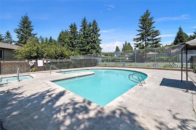 4721 176th St SW Unit G7, Lynnwood, WA 98037 - community pool with a patio area