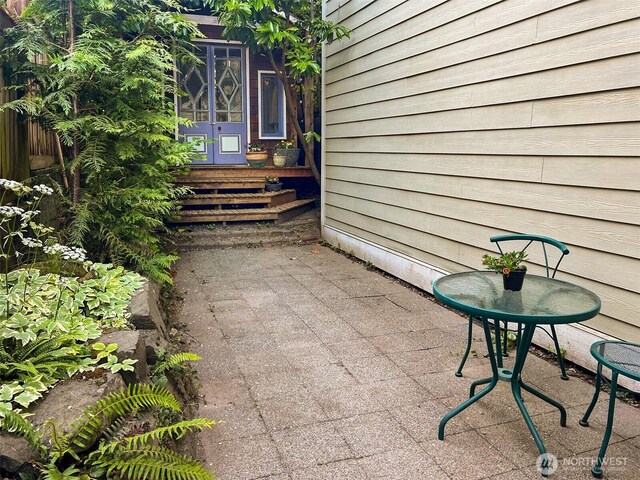 7321 47th Ave SW Unit B, Seattle, WA 98136 - view of patio / terrace