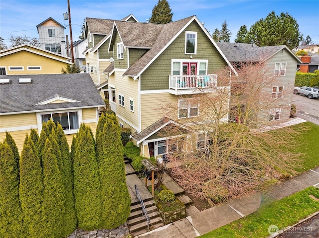 5907 40th Ave SW Unit B, Seattle, WA 98136 - view of front facade with a balcony