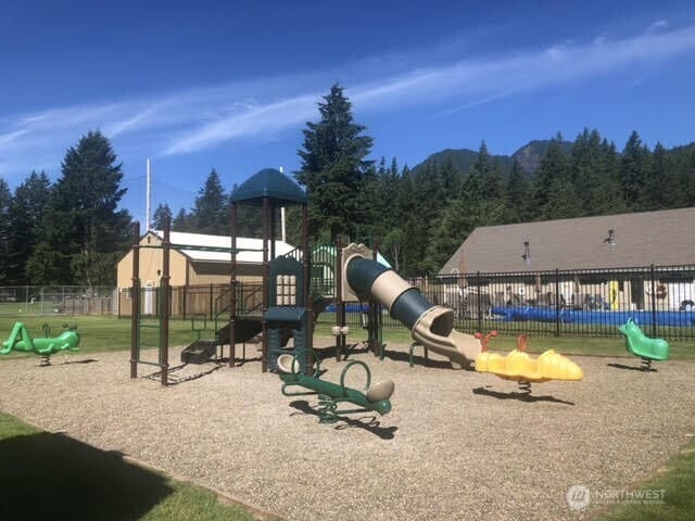 118 Silver Tip Ln, Packwood, WA 98361 - view of community jungle gym