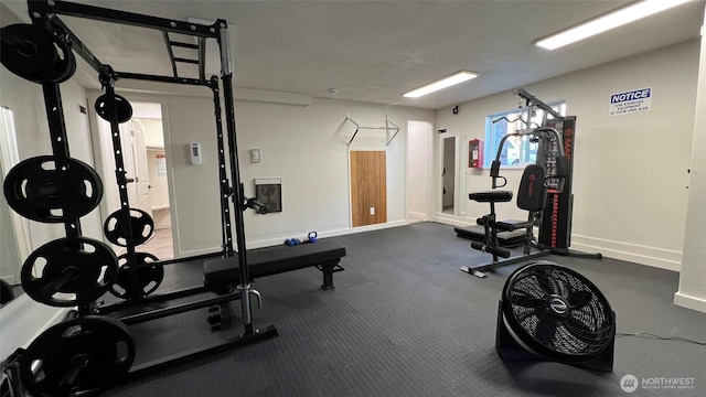 3425 S 176th St Unit 136, Seatac, WA 98188 - workout room with baseboards