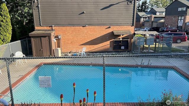 3425 S 176th St Unit 136, Seatac, WA 98188 - view of pool