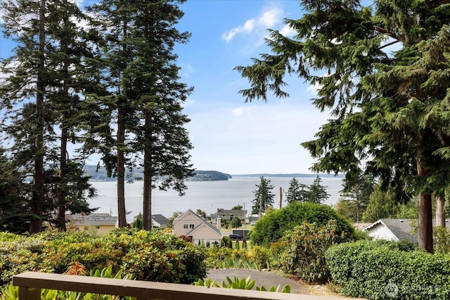 1563 Polnell Rd, Oak Harbor, WA 98277 - photo 1