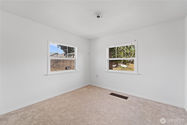1618 Walla Walla Ave, Walla Walla, WA 99362 - unfurnished room featuring carpet flooring and baseboards