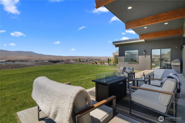 204 Moon River Vw SW, Mattawa, WA 99349 - view of patio / terrace featuring a mountain view and an outdoor living space