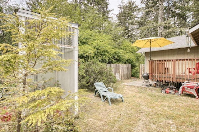 401 Draconis Ave SE, Ocean Shores, WA 98569 - view of yard with a deck