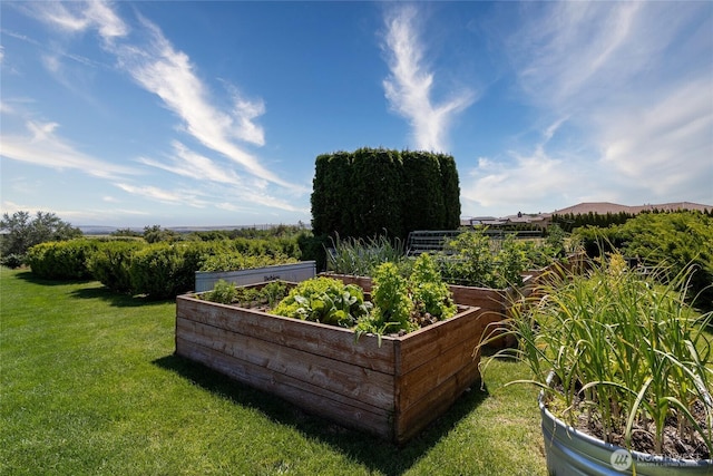 2316 Ridgeview Rd, Walla Walla, WA 99362 - view of green lawn featuring a vegetable garden