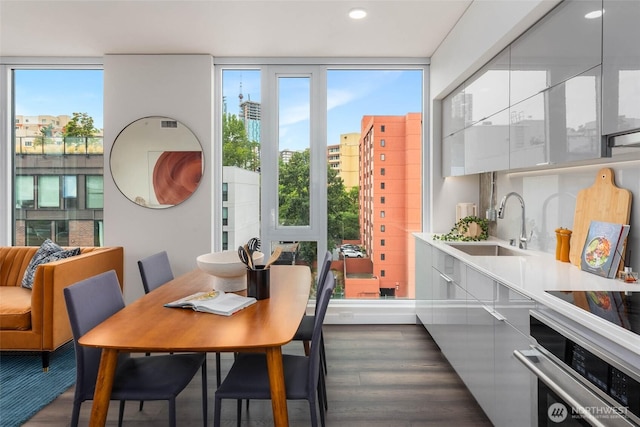 450 S Main St Unit 901, Seattle, WA 98104 - photo 8