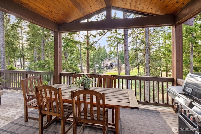 420 Black Nugget Ln, Cle Elum, WA 98922 - sunroom with outdoor dining area, view of scattered trees, and lofted ceiling