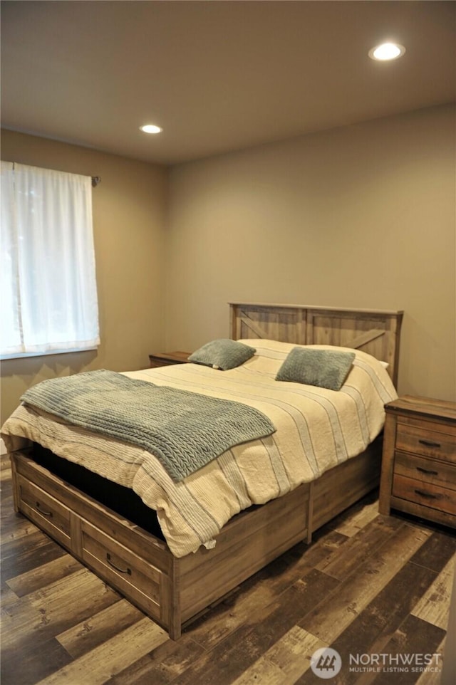 613 Aster Ct SE, Ocean Shores, WA 98569 - bedroom featuring dark wood-type flooring and recessed lighting