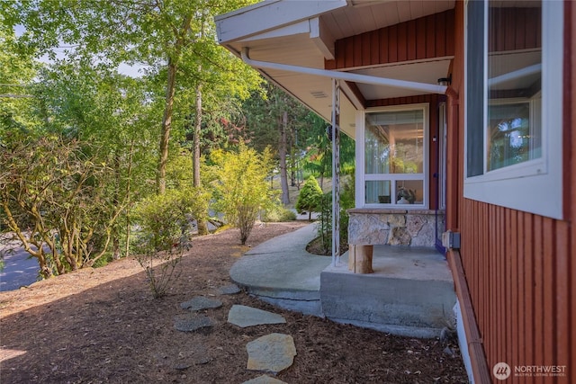 2463 74th Ave SE, Mercer Island, WA 98040 - view of property exterior featuring stone siding