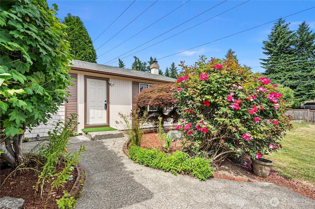 12244 NE 136th Pl, Kirkland, WA 98034 - property entrance