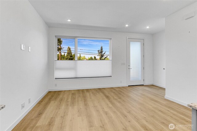 3815 S Cloverdale St, Seattle, WA 98118 - photo 2