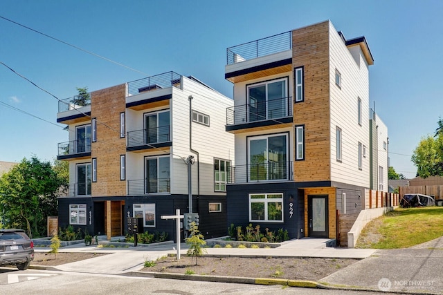931 N 92nd St Unit B, Seattle, WA 98103 - view of building exterior