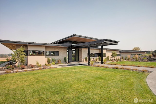 335 Brickwood Dr, Walla Walla, WA 99362 - back of property with a yard