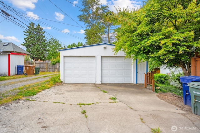3626 E J St, Tacoma, WA 98404 - view of detached garage