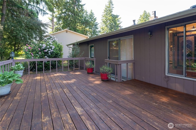 2623 25th Ct SW, Olympia, WA 98512 - view of wooden terrace