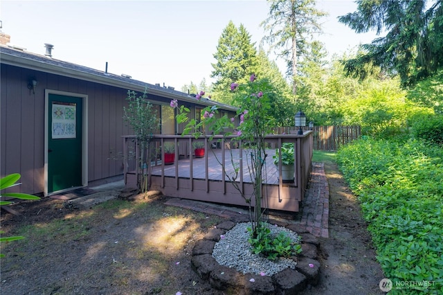 2623 25th Ct SW, Olympia, WA 98512 - view of yard with a deck