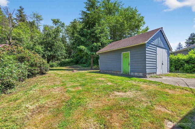 325 E State Route 4, Cathlamet, WA 98612 - view of green lawn featuring an outbuilding