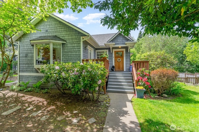 1833 3rd Ave, Kirkland, WA 98033 - view of front of home