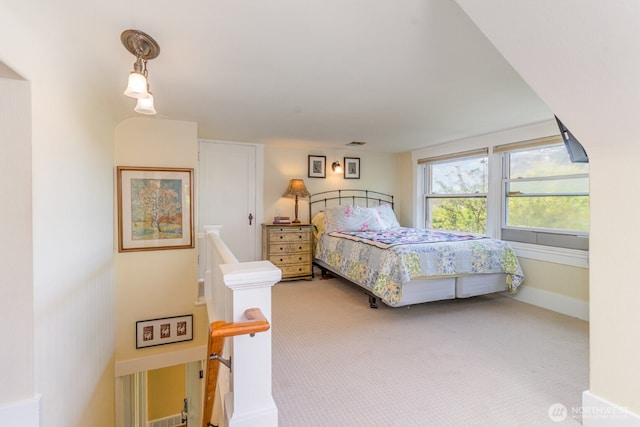 1833 3rd Ave, Kirkland, WA 98033 - bedroom with carpet floors