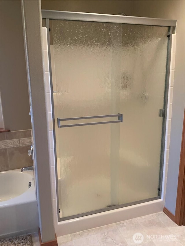 3328 Pennsylvania, Longview, WA 98632 - full bath featuring a shower stall and a garden tub