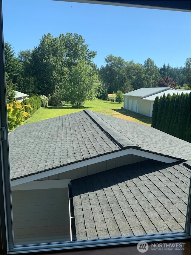 3328 Pennsylvania, Longview, WA 98632 - detailed view of a tree filled landscape