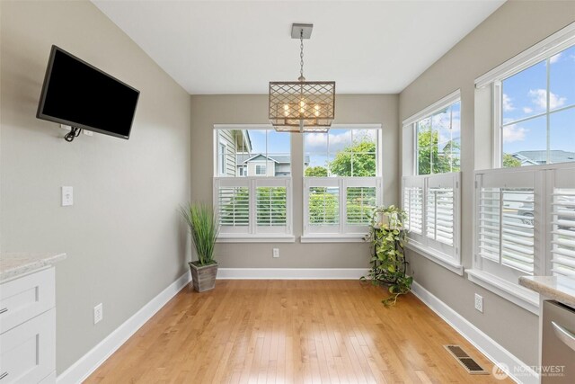 7114 Hazel Pl SE, Auburn, WA 98092 - view of unfurnished sunroom