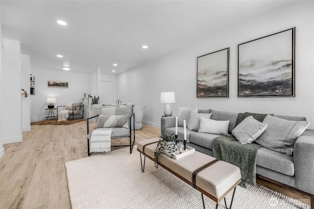 14600 NE 32nd St Unit I4, Bellevue, WA 98007 - living room featuring light wood-style flooring and recessed lighting