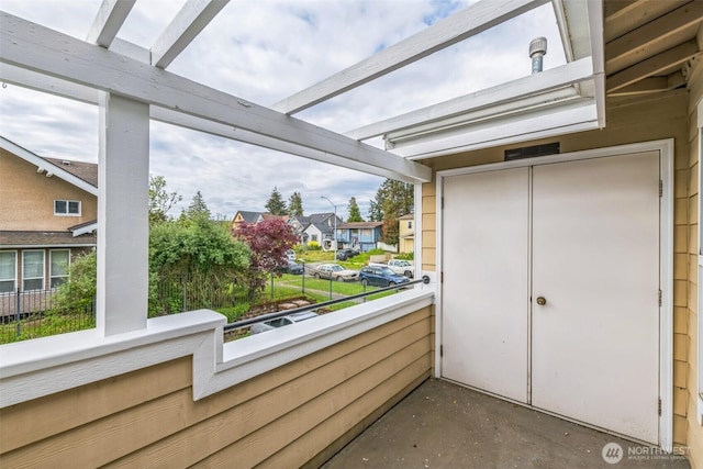 1124 S 23rd St, Tacoma, WA 98405 - balcony featuring a residential view
