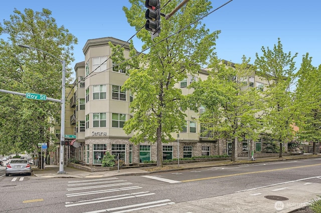 621 5th Ave N Unit 306, Seattle, WA 98109 - view of property